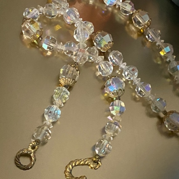 Beautiful vintage necklace Aurora Borealis style beads - Picture 11 of 11